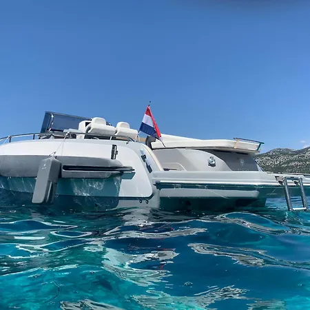 Invictus Tt 280 - Luxury And Private Daily Cruiser Experience In Dubrovnik, Tailor Made *