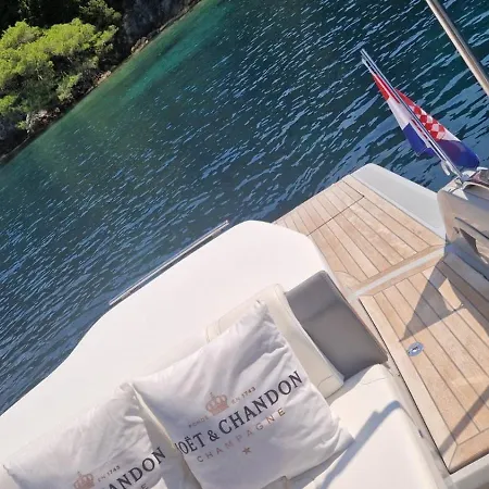 Invictus Tt 280 - Luxury And Private Daily Cruiser Experience In Dubrovnik, Tailor Made Komolac