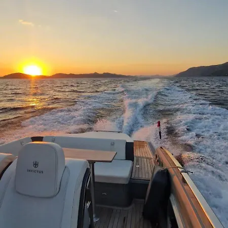 Bateau-hôtel Invictus Tt 280 - Luxury And Private Daily Cruiser Experience In Dubrovnik, Tailor Made *
