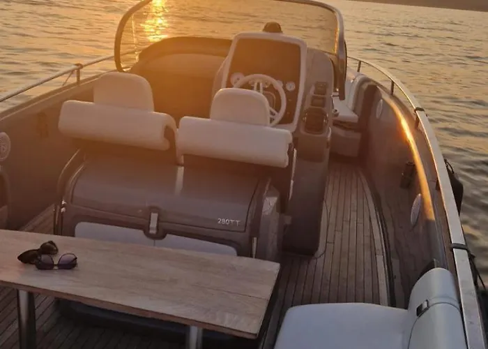 Invictus Tt 280 - Luxury And Private Daily Cruiser Experience In Dubrovnik, Tailor Made * Komolac