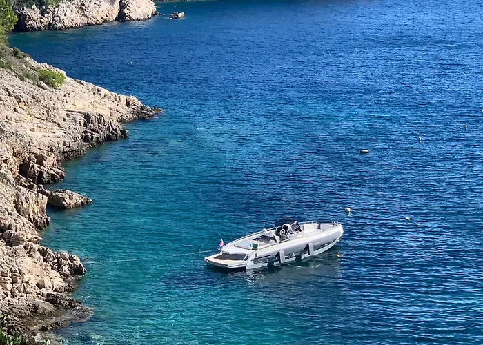 Invictus Tt 280 - Luxury And Private Daily Cruiser Experience In Dubrovnik, Tailor Made ספינת מלון Komolac